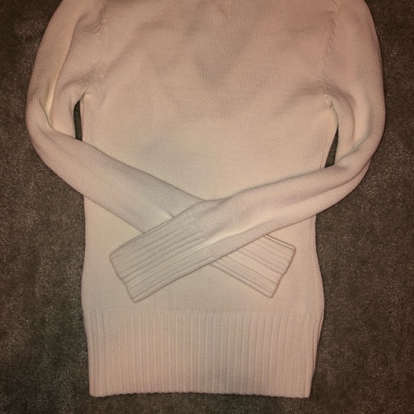 Converse cotton v-neck pullover sweater - Picture 4 of 9